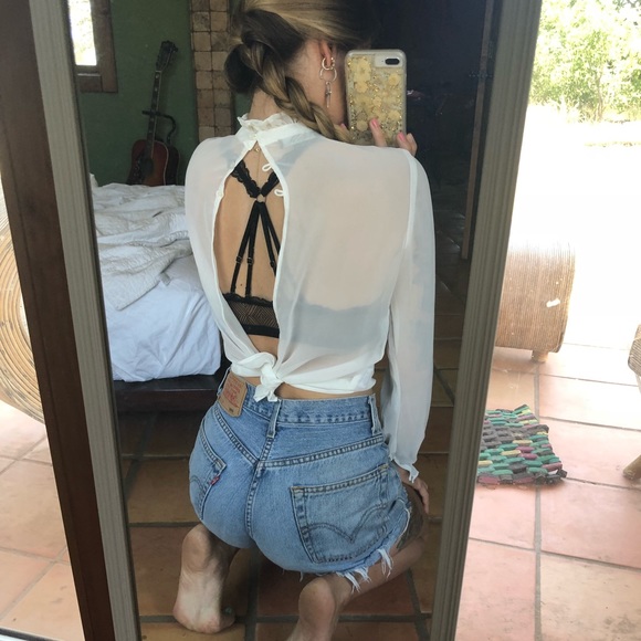 Motel Sheer High-neck blouse - Picture 3 of 5